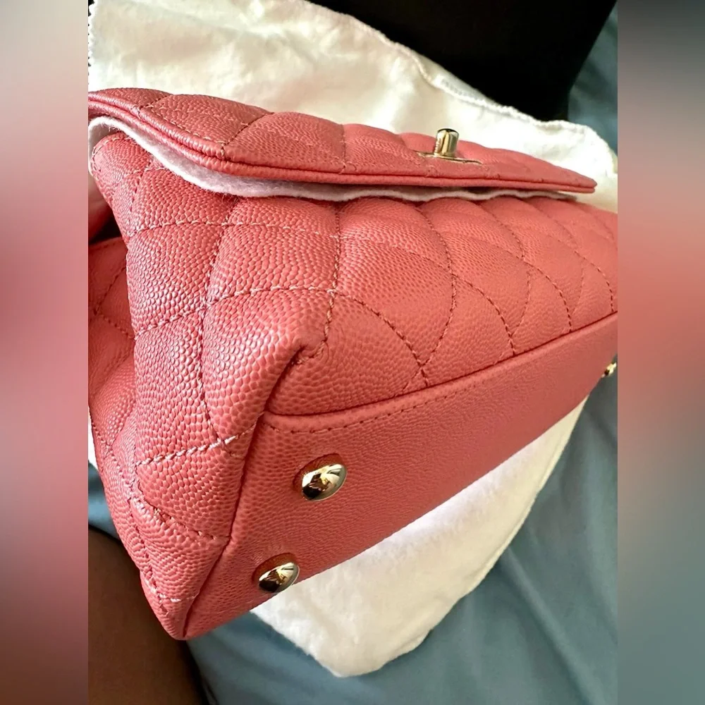 🍓CHANEL Coco Top Handle Mini - Picture 7 of 11